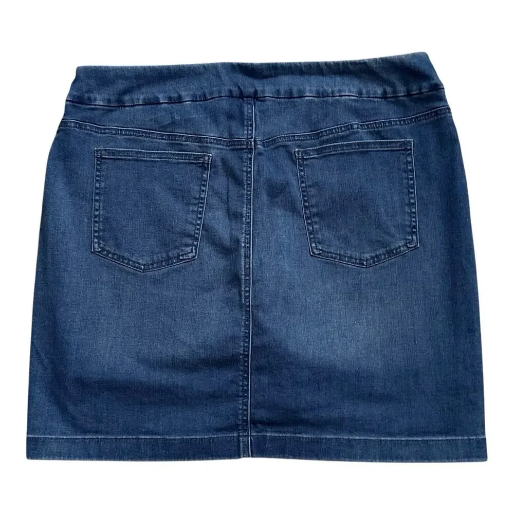 Chicos Skort Womens Size 2.5 US 14 Denim Blue Jean Pull On Stretch Shorts Skirt